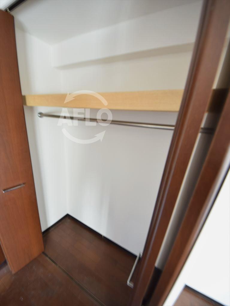 収納　SWISS難波西　クローゼット