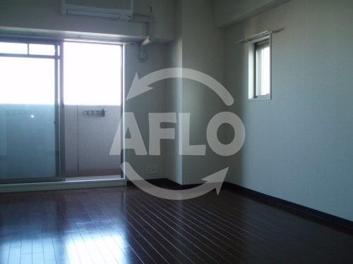 居室・リビング　SWISS難波西　洋室