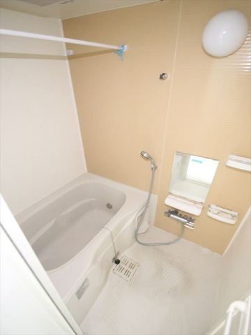 バス・シャワールーム　浴室乾燥機付のUB