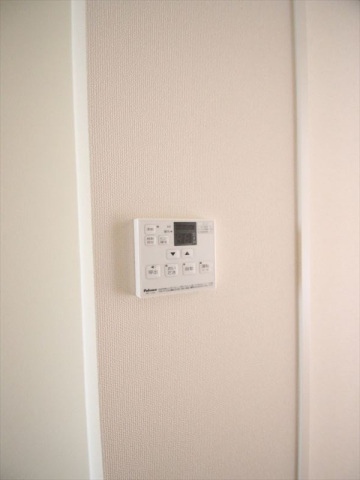 その他設備　給湯リモコン付で温度調整ラクラク