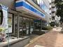 コンビニ　ローソン 墨東病院東店（コンビニ）まで104m