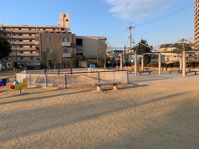 公園　十八条 中央公園（公園）まで358m