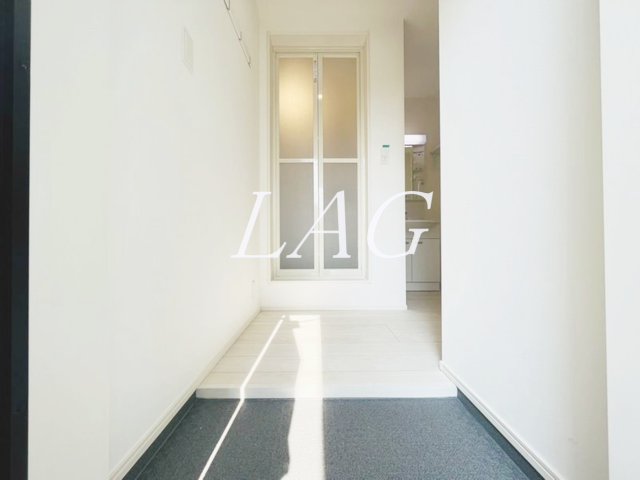 玄関　玄関です。