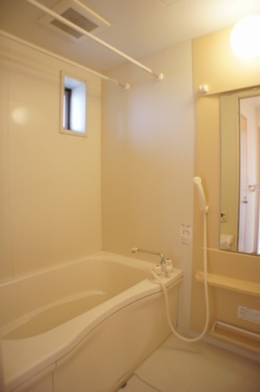 バス・シャワールーム　図面と現状に相違がある場合には現状を優先