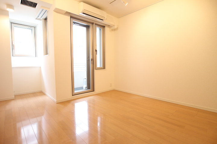 居室・リビング　※参考写真