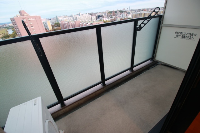 バルコニー　※別室の参考写真の為、現況優先です。