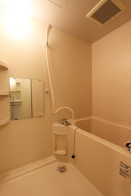 バス・シャワールーム　参考写真です。現況優先。