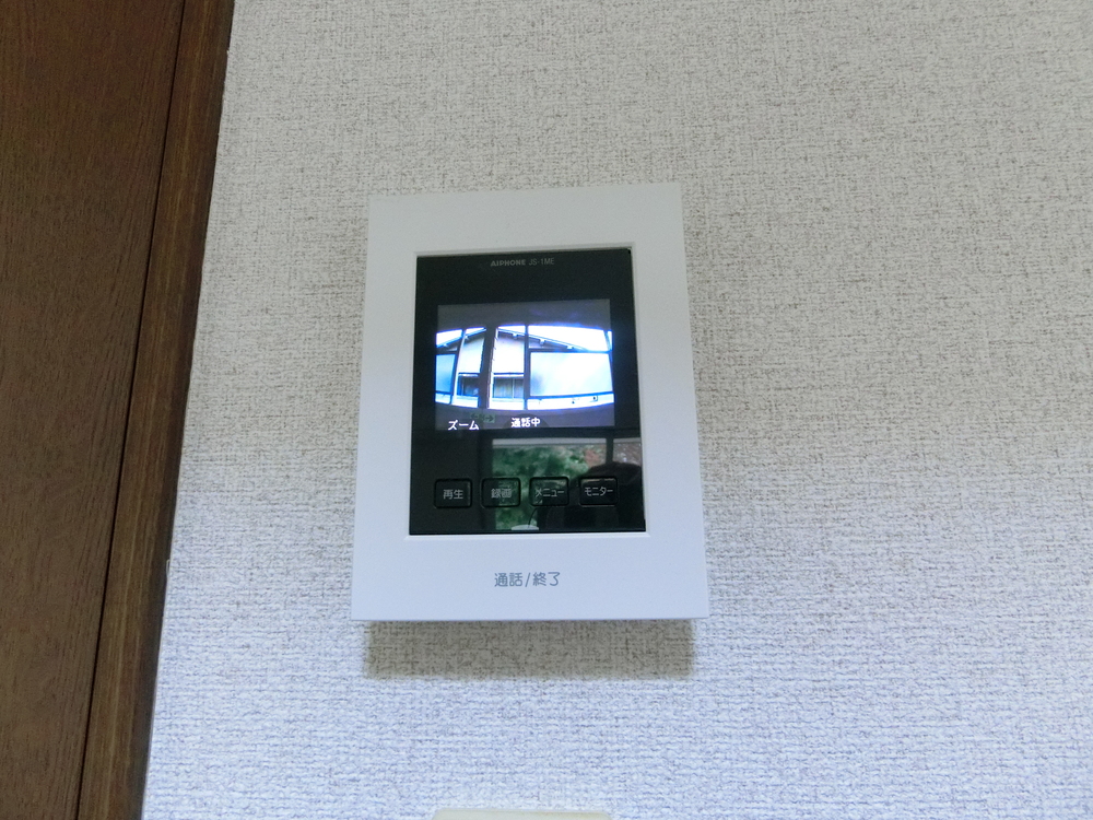 セキュリティ　モニター付きインターホン