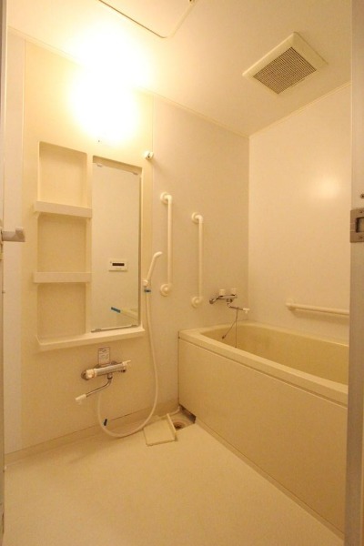 バス・シャワールーム　別部屋参考写真です★