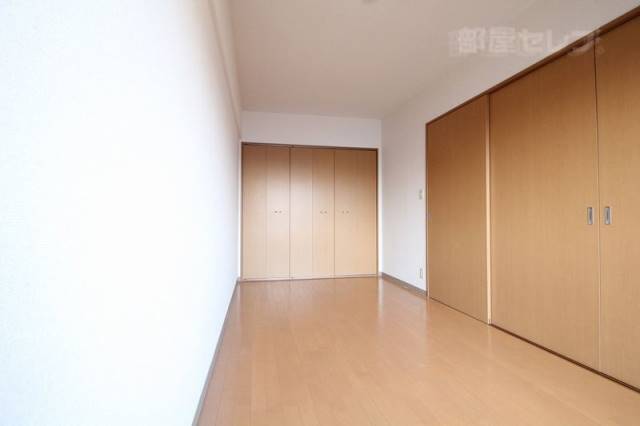 その他部屋・スペース　西側７．２帖洋室