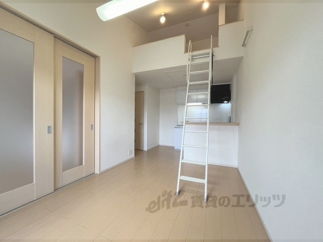 居室・リビング　リビング