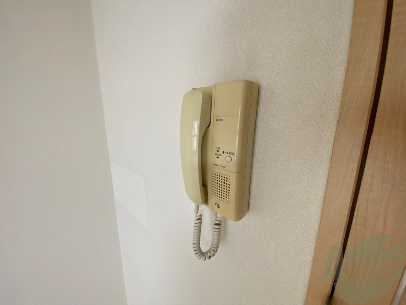 セキュリティ　インターホンは通話ができるので急な訪問があっても安心です。