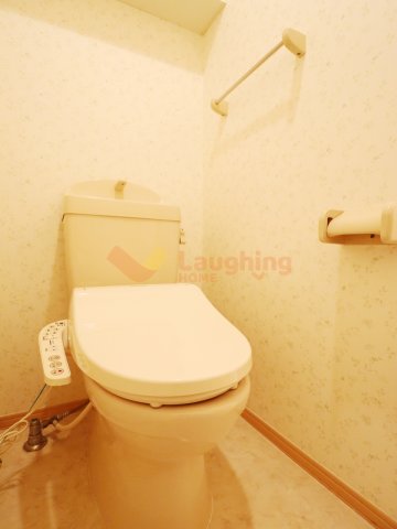 トイレ　きれいな内装です