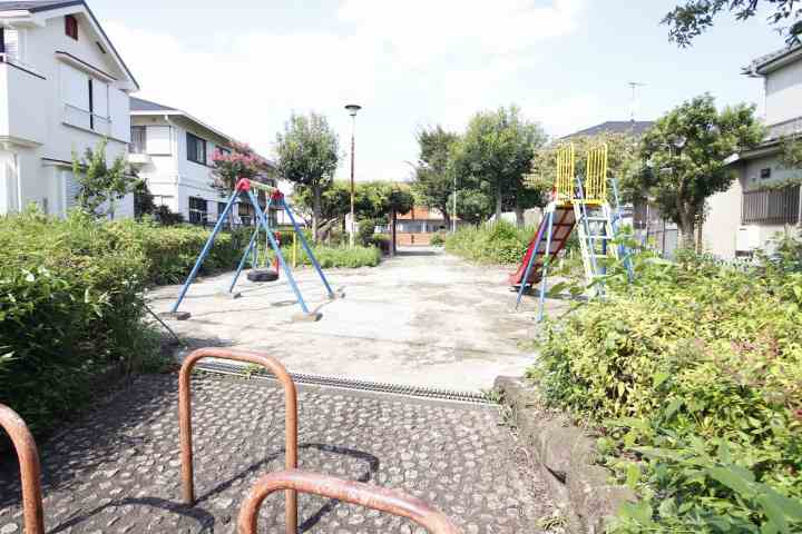 公園　四谷下公園（公園）まで933m