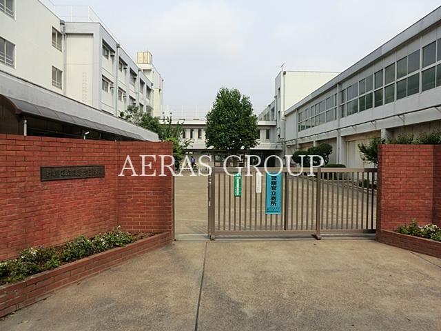 中学校　練馬区立三原台中学校（中学校）まで699m