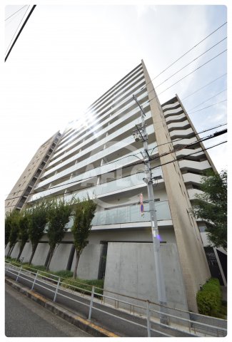 建物外観　アーバンエース五条公園パル　外観