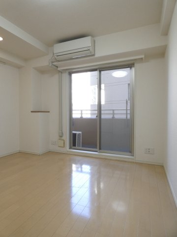 居室・リビング　居間※別部屋参考写真