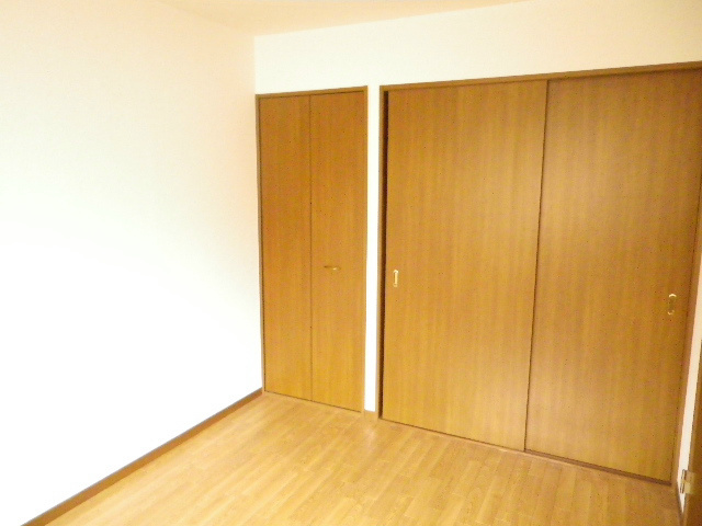 収納　洋室クローゼット