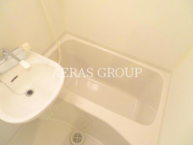 バス・シャワールーム　バスルーム