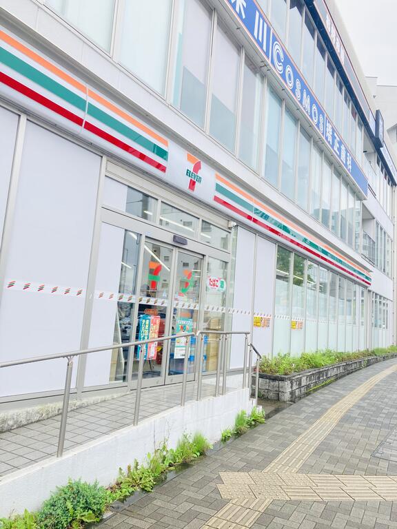 コンビニ　セブン-イレブン 久米川駅北口店（コンビニ）まで35m
