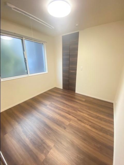 居室・リビング　コンパクトで使いやすい洋室です