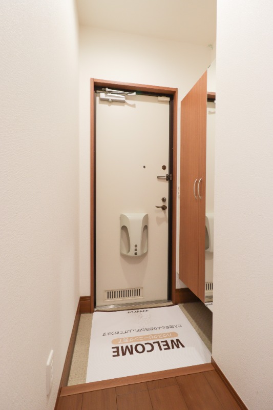 玄関　図面と現状に相違がある場合には現状を優先