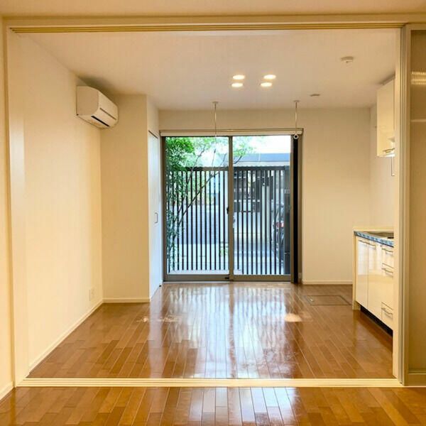 居室・リビング　別部屋参考写真