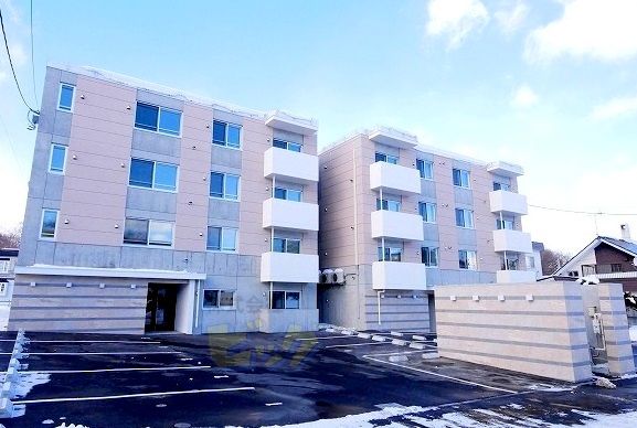 建物外観　都市ガス＆Ｗｉ－Ｆｉ付きネット無料採用のマンションです♪