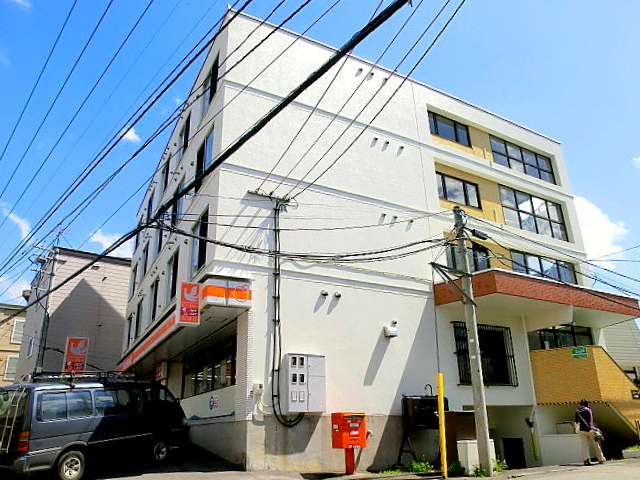コンビニ　セイコーマート月寒西店（コンビニ）まで552m
