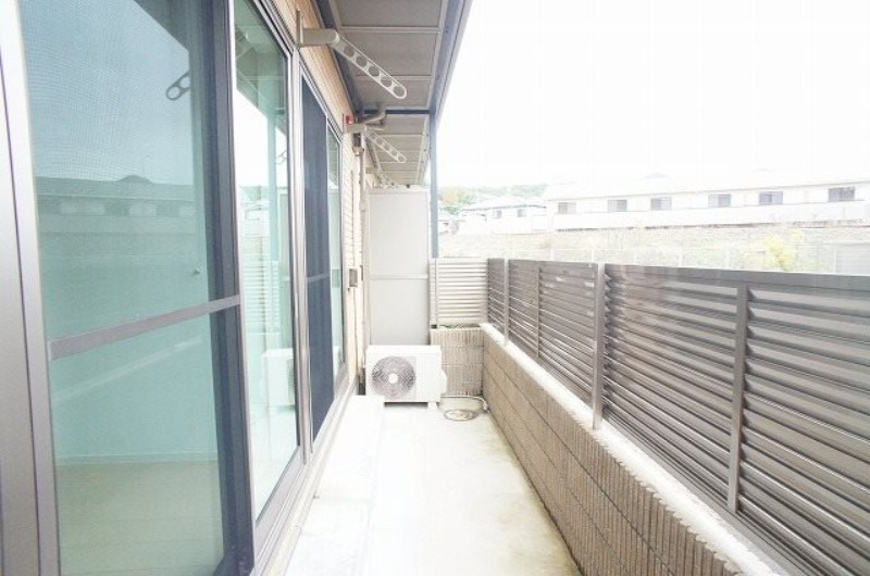 バルコニー　別部屋写真
