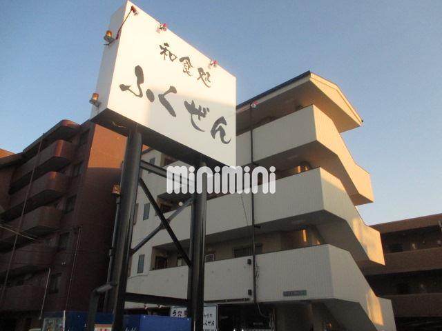 建物外観　４階建てマンションです