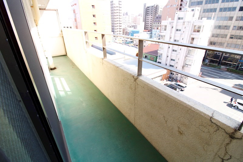 バルコニー　※別室参考写真