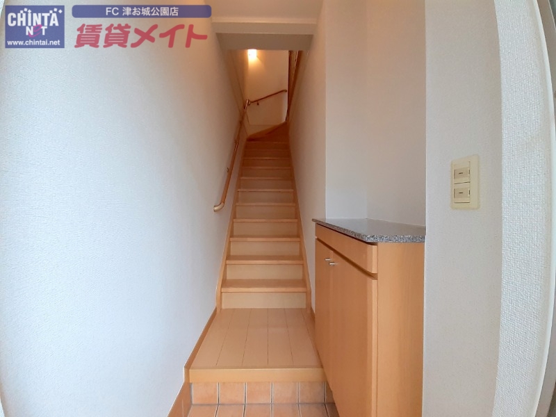 玄関　同型タイプ画像