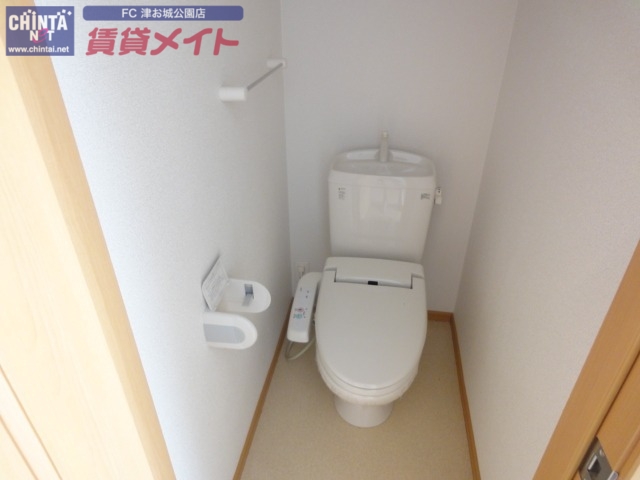トイレ　同型タイプ画像