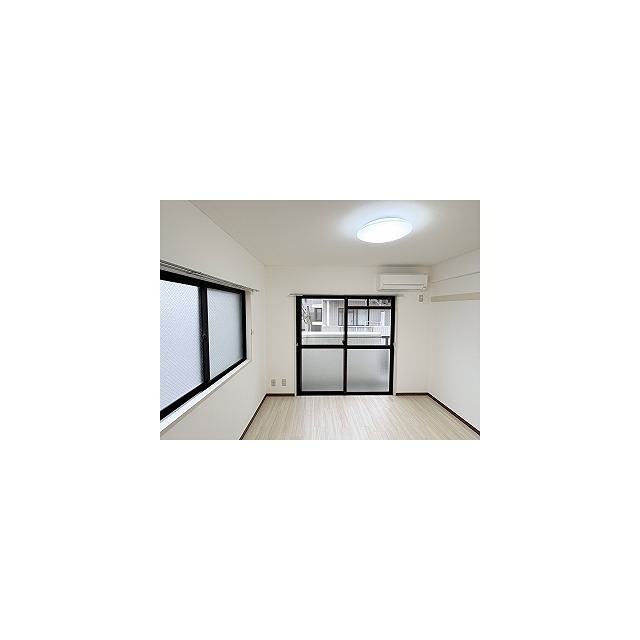 居室・リビング　同建物の別部屋の写真♪
