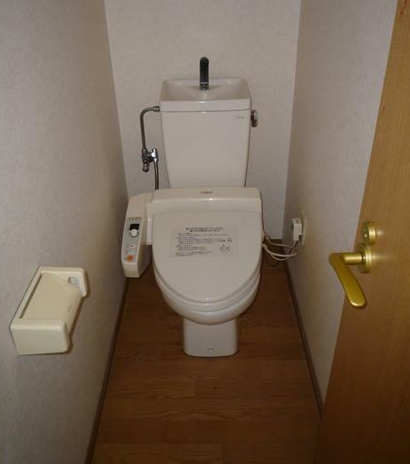 トイレ　コンパクトで使いやすいトイレです