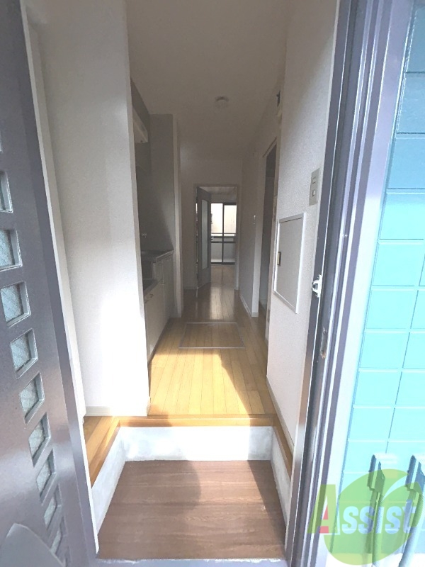 玄関　玄関からお部屋を撮影してみました。玄関口も広くて良いですね。