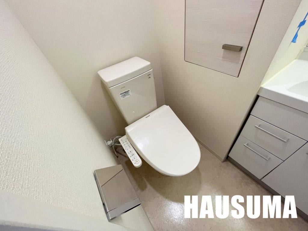 トイレ　※他号室同タイプ写真使用