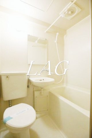 バス・シャワールーム　お風呂です。