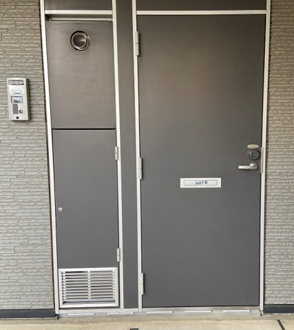 玄関　明るい玄関です