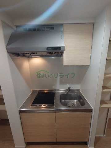 キッチン　別階層の参考写真になります。