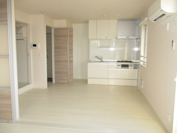 居室・リビング　※同物件他部屋の写真です