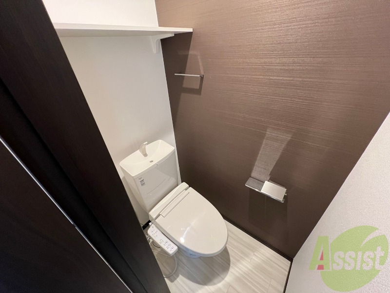 トイレ　ウォシュレット付きトイレはいつでも快適です。