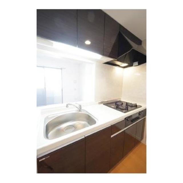 キッチン　※写真は同タイプ住戸です。