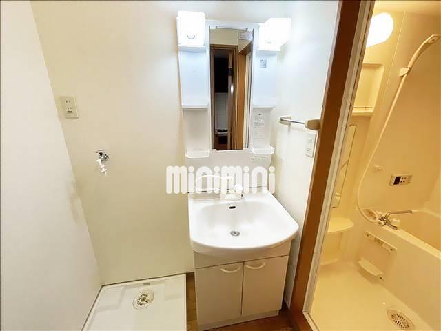 洗面設備　※同一物件内、別の部屋の写真です