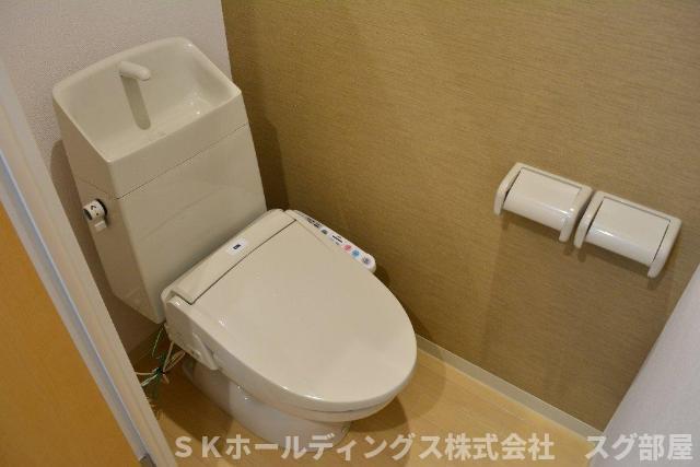 トイレ　シャワー付トイレ