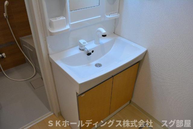洗面設備　洗髪洗面化粧台