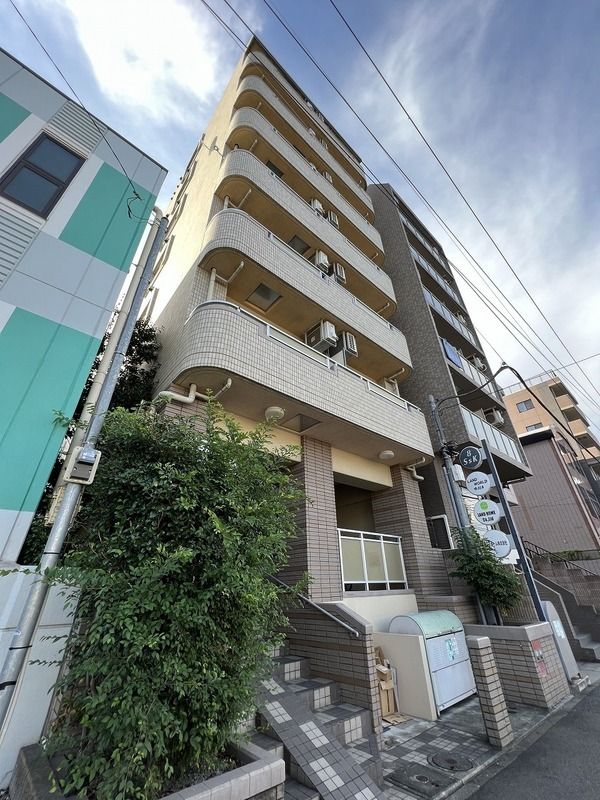 建物外観　最寄駅まで通いやすい好立地物件です☆
