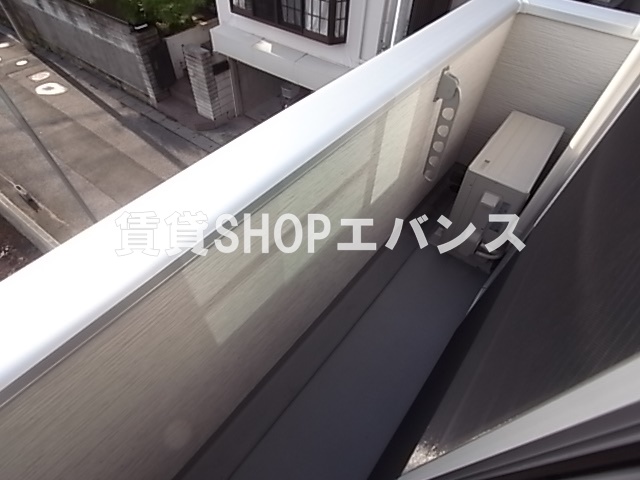 バルコニー　バルコニーがあります