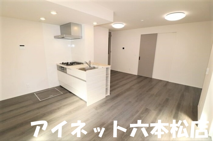 居室・リビング　広々としたリビングです。